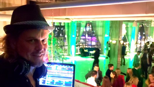 LA VIE DJ